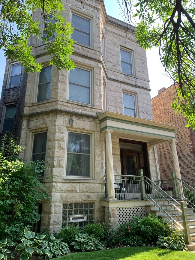 Photo - 1463 W Berwyn Ave Unit 1