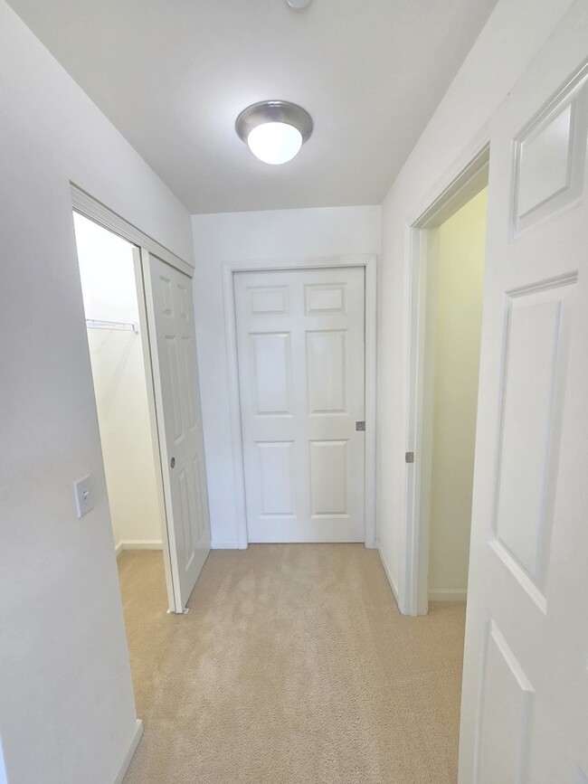 Photo - 656 Pearson St Unit 505C