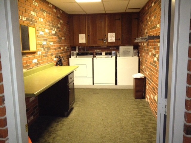 Shared coin Laundry on 2nd Floor - 2526 Rebecca Ct W Unit 7