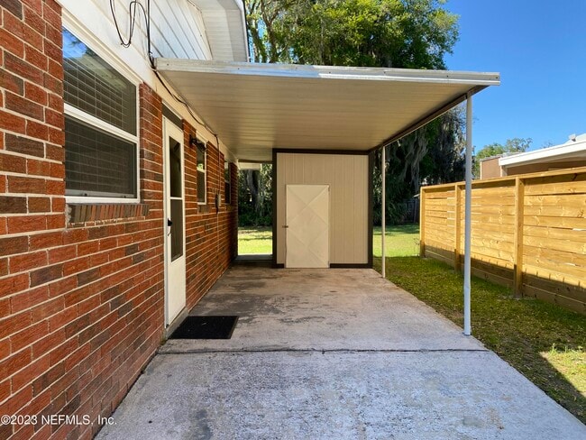 Photo - 102 St Elmo Rd