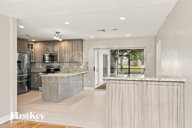 540 NW 43rd Ave
