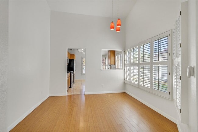 Photo - 313 Montcliff Ave