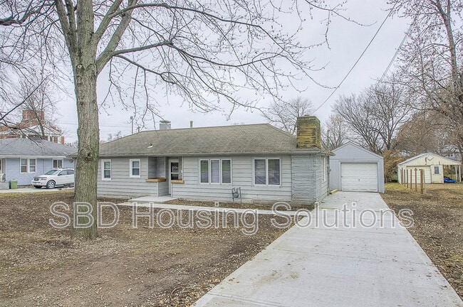 Building Photo - 1608 S Ralston Ave