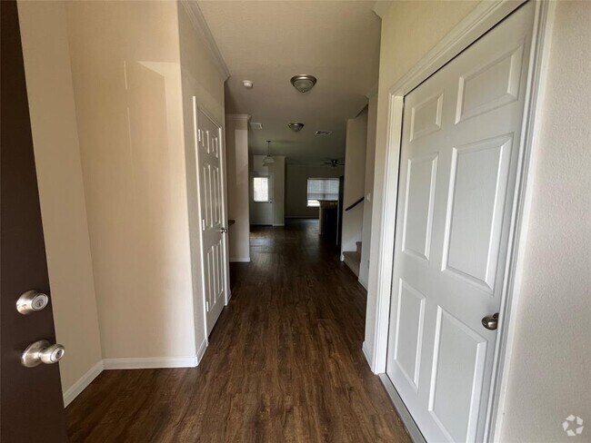 Building Photo - 1070 N Colbert St Rental