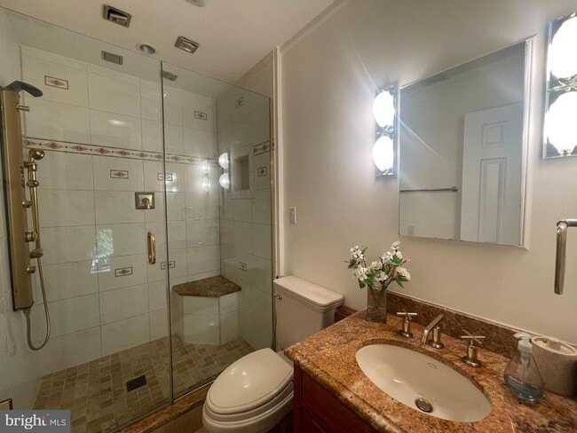 Photo - 8526 Raglan Rd
