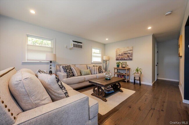 Photo - 614 Franklin Blvd