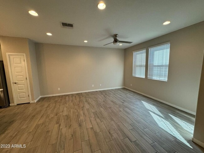 Photo - Newer townhome for rent in Tempe!
