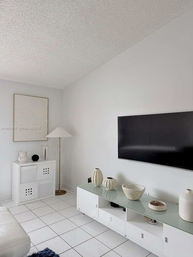 Photo - 10017 W Okeechobee Rd Unit 201