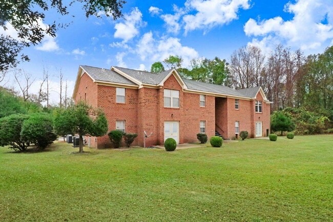 FOR RENT in Waynetique Apts ~ 2 Bedroom, 2 Bathroom Apartment in Goldsboro *Excellent Wayne Memor...