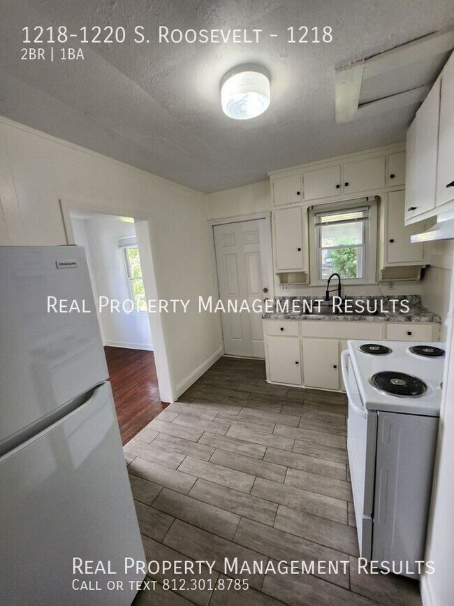 Photo - 2 Bedroom, 1 Bathroom Duplex, East Side Unit 1218