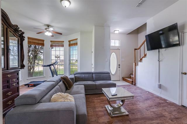 6712 Sundance Cir W