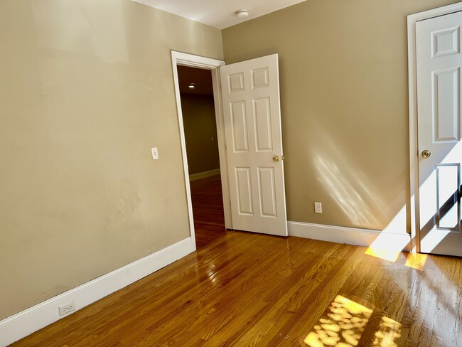 Photo - 72 Egmont St Unidad 1F