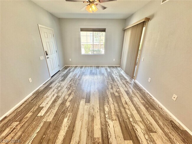 6868 Sky Pointe Dr Unit 1035