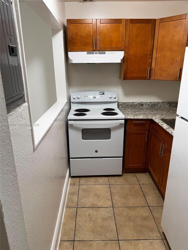 Photo - 241 SE 9th Ave Unit 203