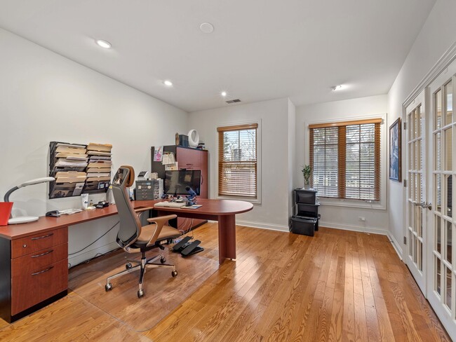 Photo - 2048 Valor Ct