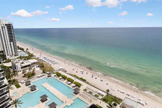 Building Photo - 1830 S Ocean Dr Unit 2409