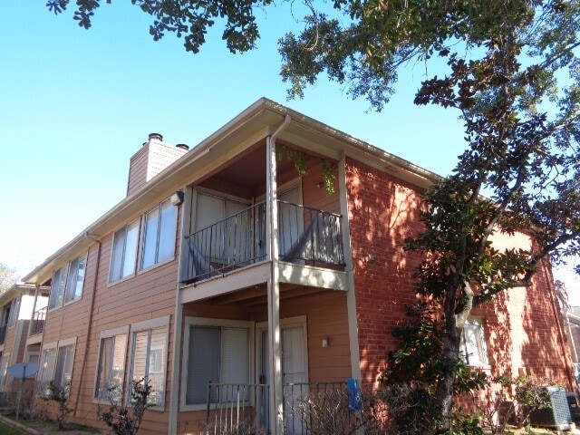 Building Photo - 12400 Overbrook Ln Unit 47C