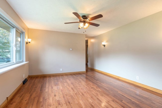 Photo - 3047 S Ferguson Ave