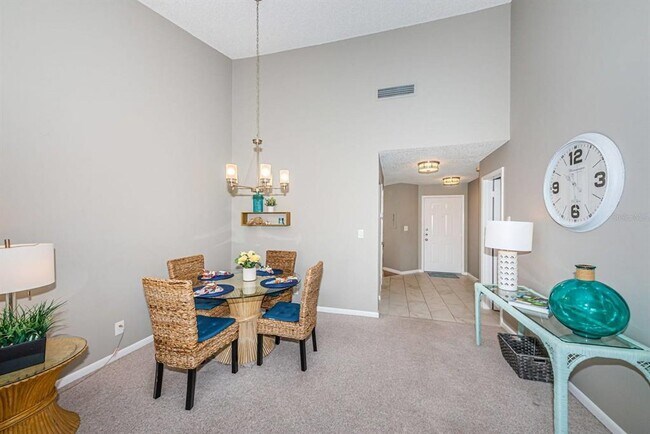 6077 Bahia Del Mar Blvd S Unit 221