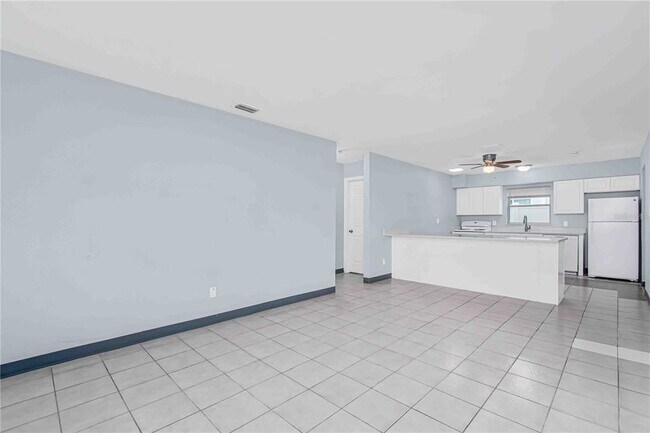 Photo - 140 112th Ave N Unit 5