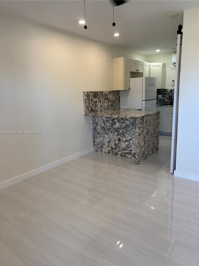 Photo - 103365 Overseas Hwy Unit A