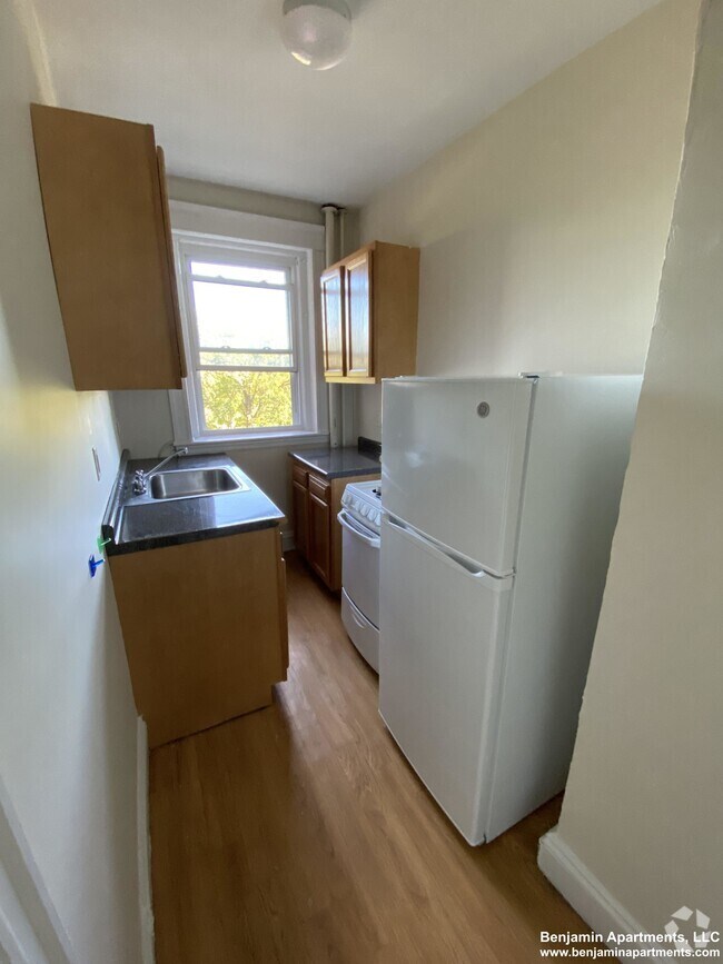 Building Photo - 1161 Boylston St Unit 32 Rental