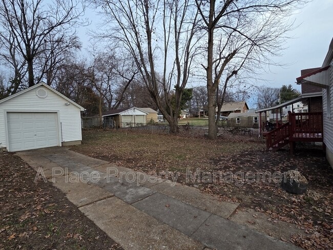 Photo - 8621 Hume Ave