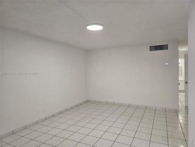 Photo - 1719 Wiley St Unit 2