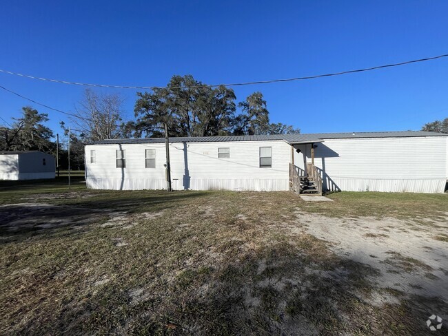 Building Photo - 7099 SE 80th St Rental