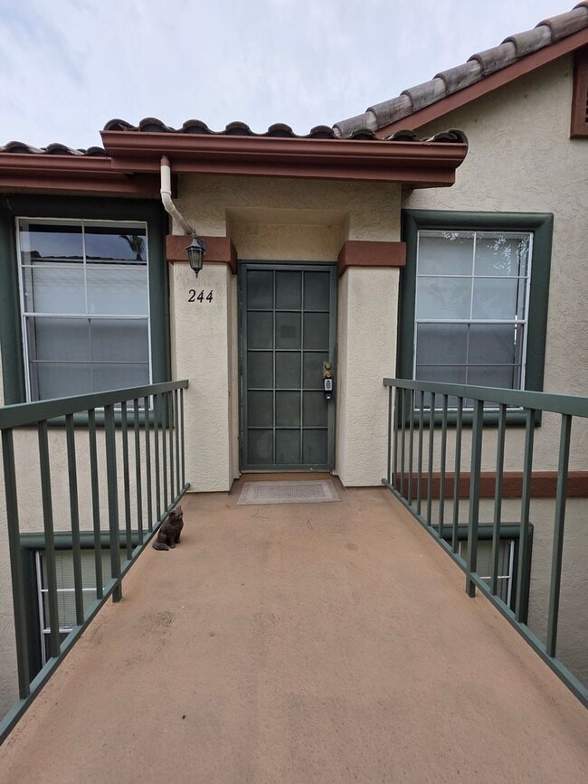 Photo - Stylish Second-Floor Condo in Sabre Springs – San Diego