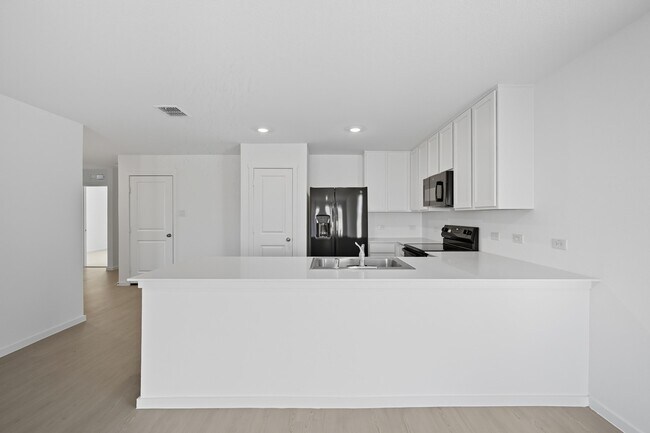 Photo - 638 Montclair Ave