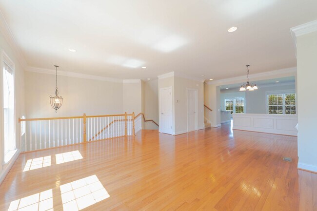 Photo - Gorgeous 3 Level Townhome