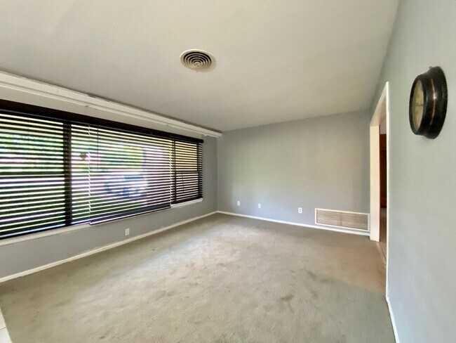 Photo - 6710 Moss Oak Dr