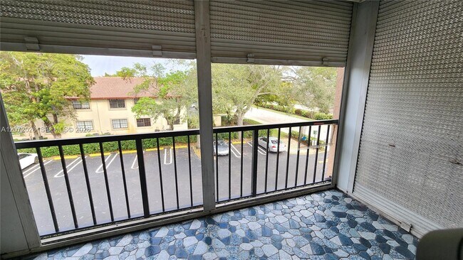 Photo - 2700 Coral Springs Dr Unit 314