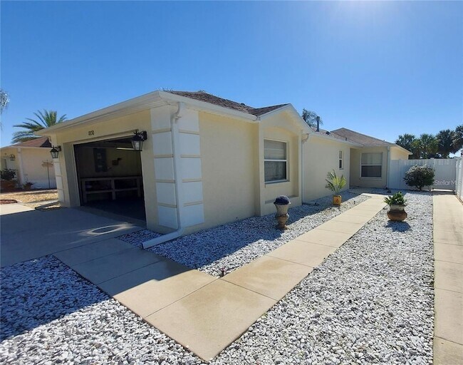 8830 SE 167th Mayfield Pl House - Image