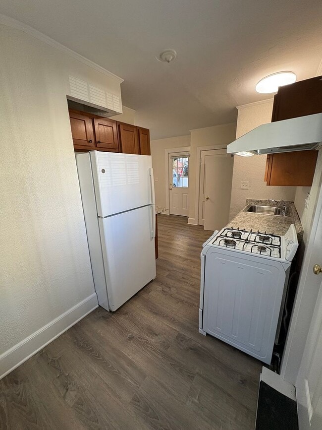 Photo - 17 Essex St Unidad Apt. A