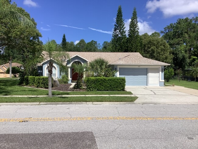 Building Photo - 1427 Kinsmere Dr Rental