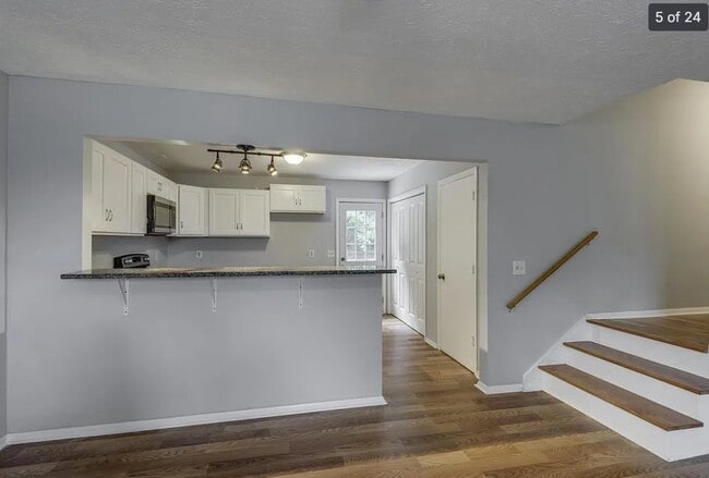 Photo - 508 Ash Briar Cir