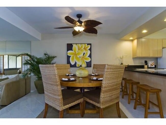 Photo - Resort style living in Hawaii Kai 2 Bedroom Unit 17H