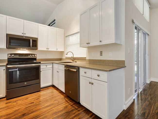 Photo - 21020 Woodspring Ave