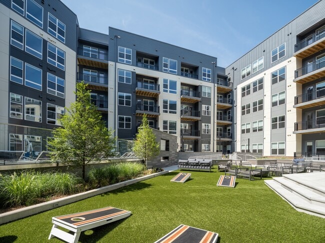 Building Photo - The Sully Rental