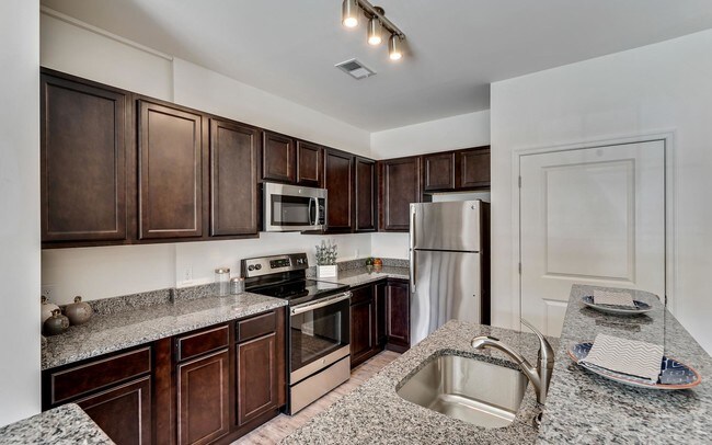 Absecon kitchen - MI-Place at the Shore