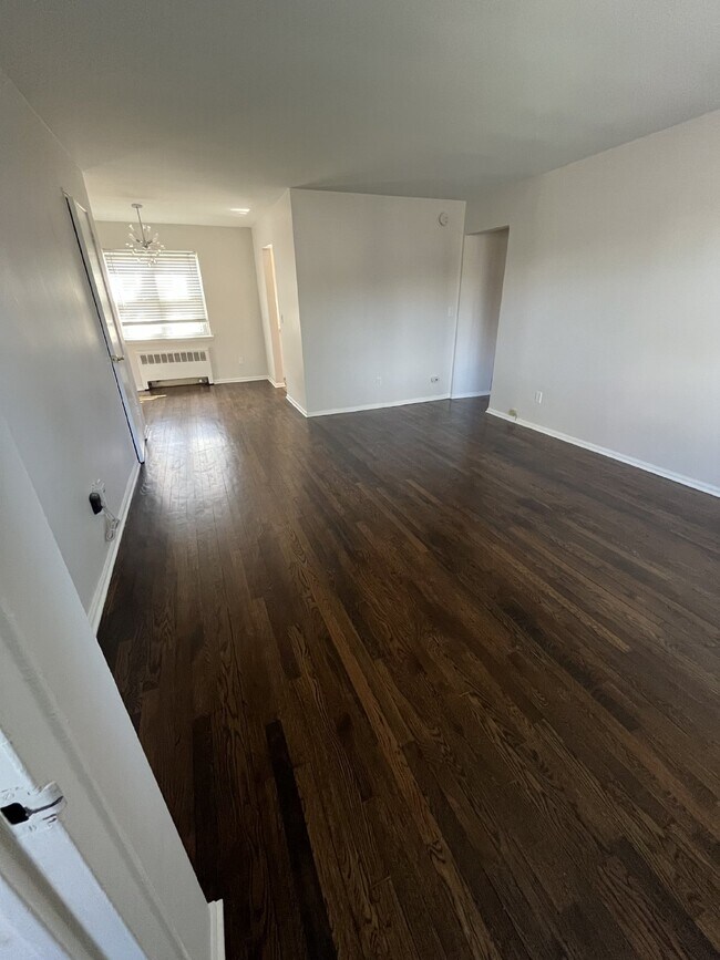 Photo - "Chic 1-Bedroom Condo Oasis with Granite Touches & Gleaming Hardwood Floors in Verona!" Unit 100