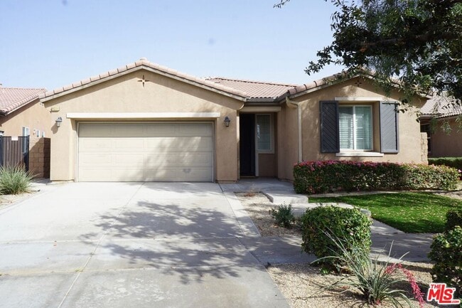 Building Photo - 84330 Tramonto Way Rental