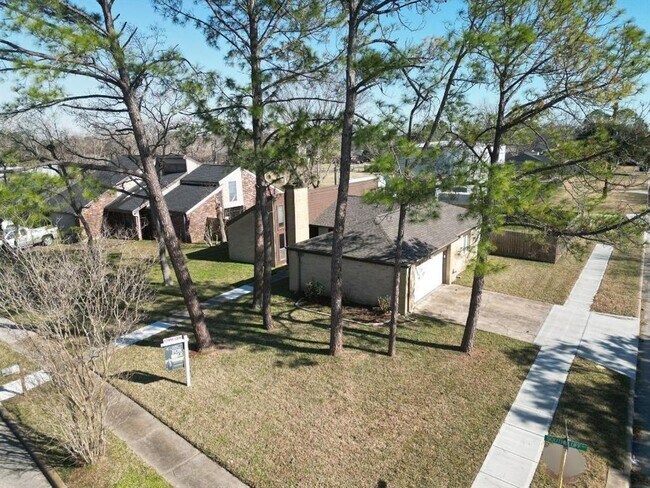 Photo - 9102 Southbluff Blvd House