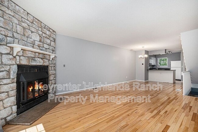 Photo - 8018 S Columbine Ct