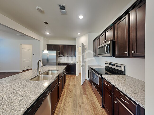 Photo - 6239 Bridlewood Ln