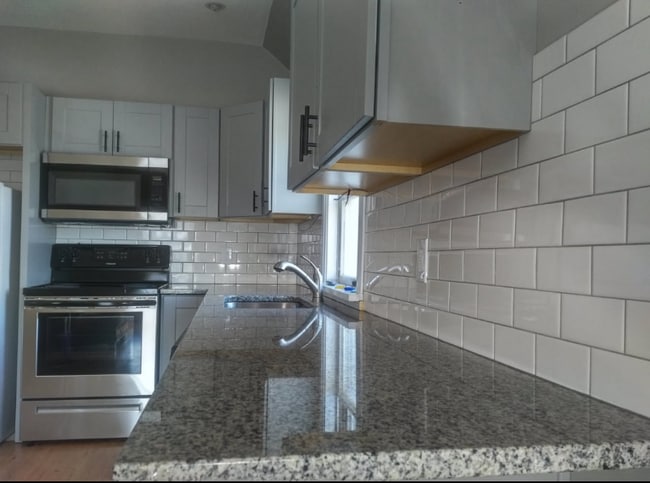 Photo - 117 W 14th St Unit 117.5