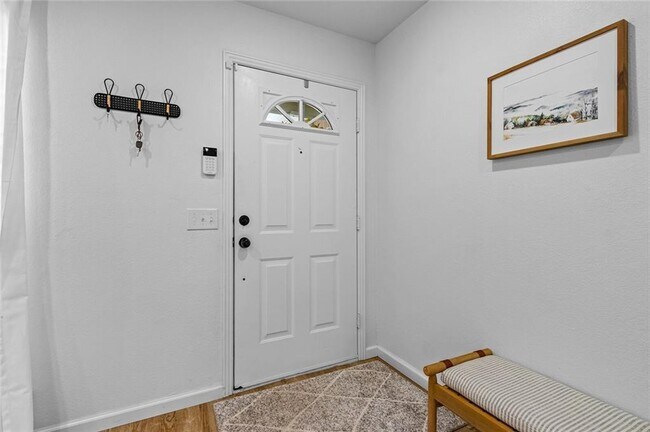 Photo - 800 E Kara Ln Townhome