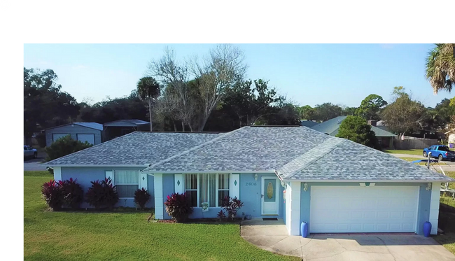 Building Photo - 3 bedroom 2 bath home